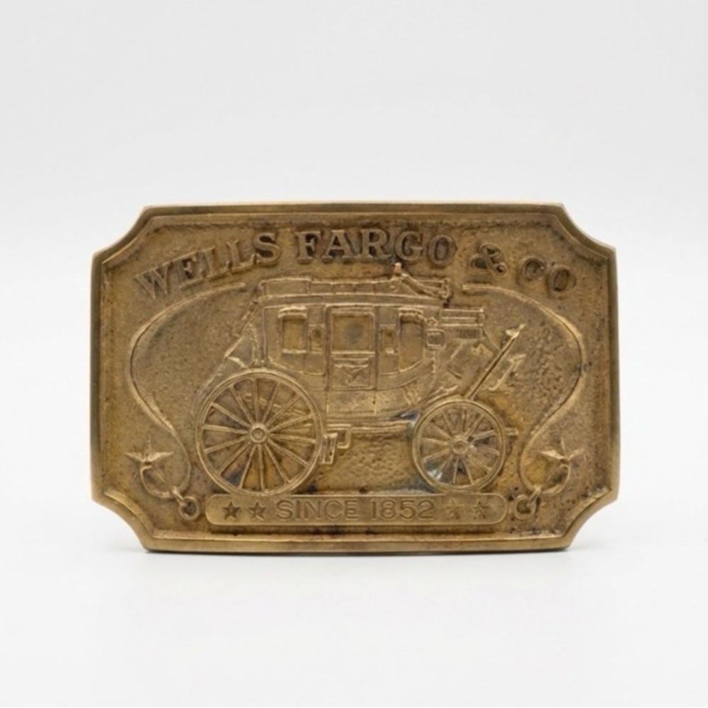 Vintage 1975 Wells Fargo Stagecoach Belt Buckle Brass Officially Authorized